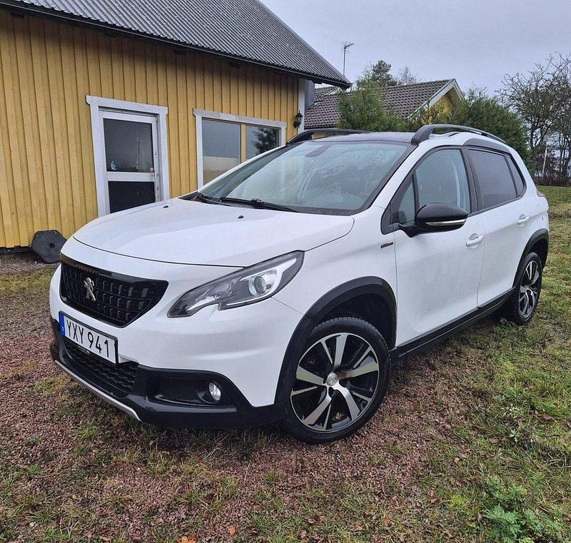 Vit Begagnad 2017 Peugeot 2008 GT SUV | 120 000 kr (Marknadspris) - Bild 1/4