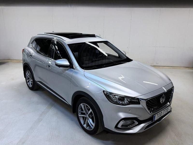 Begagnad MG HS Luxury 258 HK (189 kW) 2021 Grå metallic SUV