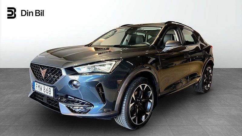 Grå (magnetic tech metallic) Begagnad 2022 Cupra Formentor SUV | 269 900 kr (Marknadspris) - Bild 1/4