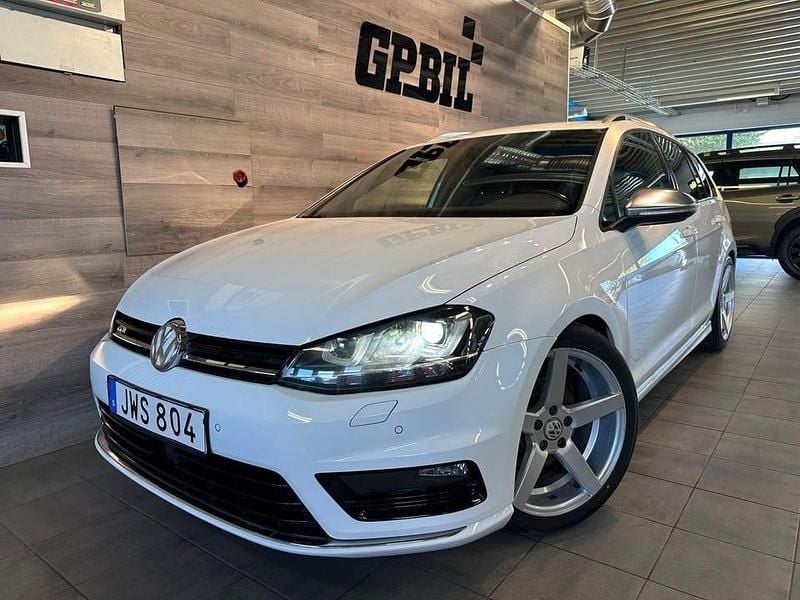 Begagnad VW Golf VII R-line 150 HK (110 kW) 2015 Vit Kombi