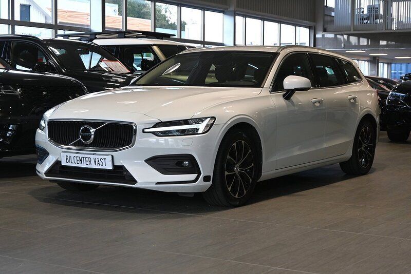 Vit Begagnad 2020 Volvo V60 Momentum Kombi | 244 000 kr (Lite dyr) - Bild 1/4