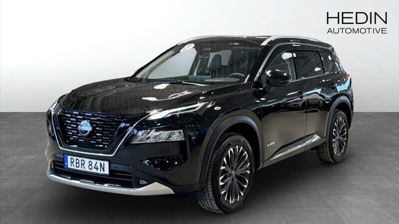 Svart Begagnad 2025 Nissan X-Trail Tekna SUV | 429 900 kr - Bild 1/4