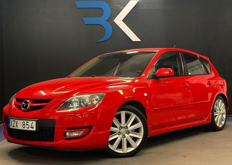 Röd Begagnad 2006 Mazda 3 Halvkombi | 89 900 kr - Bild 1/4