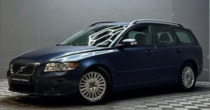 Begagnad Volvo V50 125 HK (91 kW) 2009 Blå Kombi