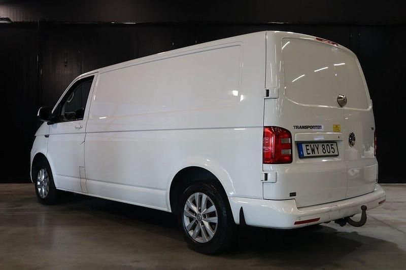 Begagnad VW T6 102 HK (75 kW) 2018 Vit Van