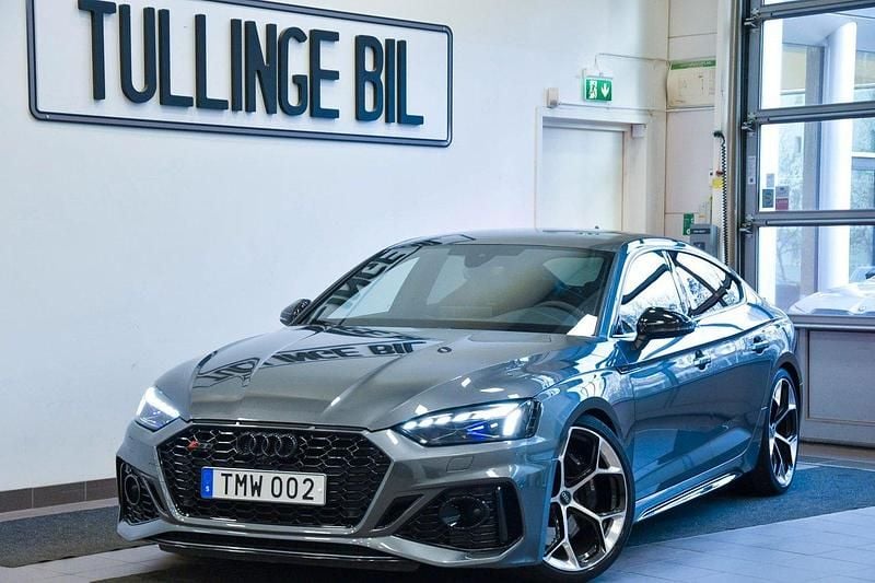 Grå Begagnad 2023 Audi RS5 Competition Halvkombi | 879 900 kr - Bild 1/4