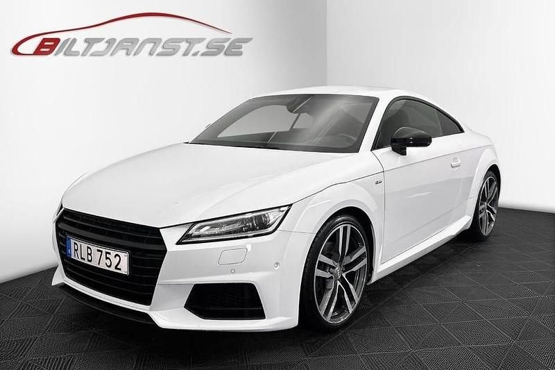 Vit Begagnad 2017 Audi TT S-Line Sportkupé | 269 900 kr (Dyr) - Bild 1/4