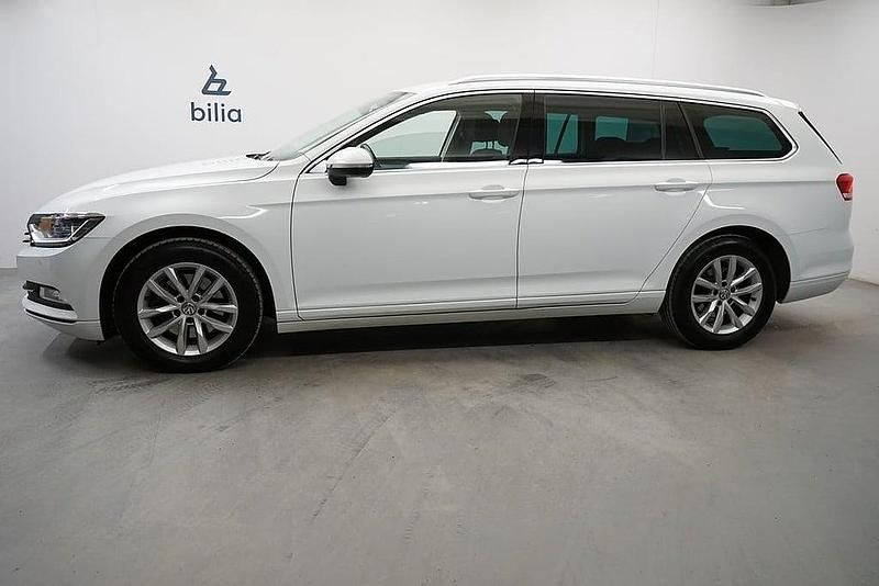 Begagnad VW Passat 150 HK (110 kW) 2016 Vit Kombi