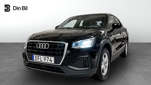 Brilliantsvart Begagnad 2022 Audi Q2 Proline SUV | 259 000 kr (Marknadspris) - Bild 1/4