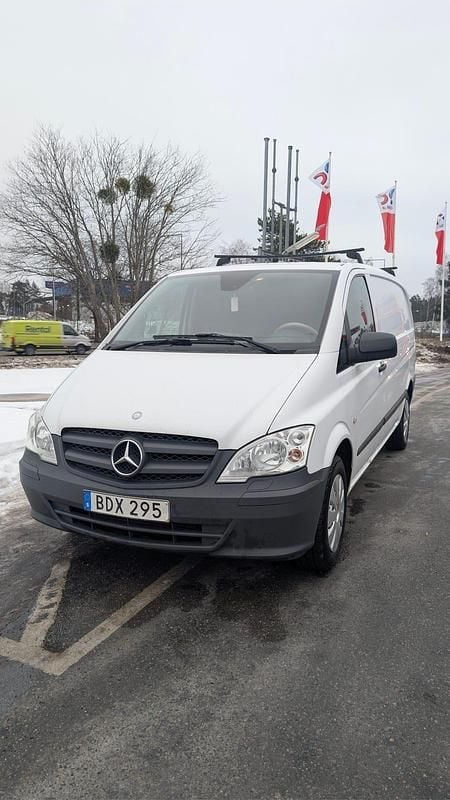 Vit Begagnad 2014 Mercedes Vito Van | 50 000 kr (Marknadspris) - Bild 1/4