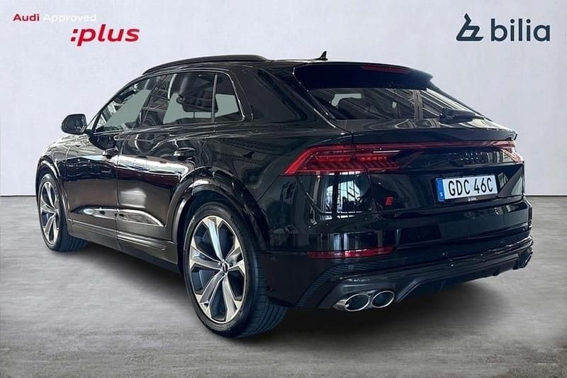 Begagnad Audi SQ8 Advanced Plus 514 HK (378 kW) 2023 Mytsvart metallic SUV