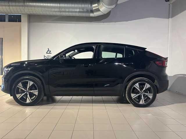 Begagnad Volvo C40 Single Motor 172 kW (234 HK) 2022 Svart SUV