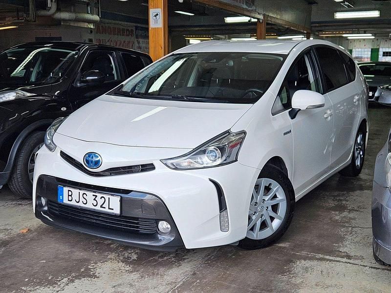 Vit Begagnad 2020 Toyota Prius+ Minibuss | 159 999 kr (Marknadspris) - Bild 1/4