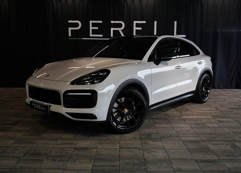 Svart (crayon) Begagnad 2022 Porsche Cayenne GTS SUV | 1 275 000 kr - Bild 1/4