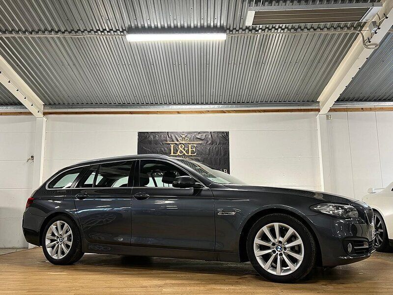 Grå Begagnad 2016 BMW 530 Kombi | 189 900 kr (Bra pris) - Bild 1/4