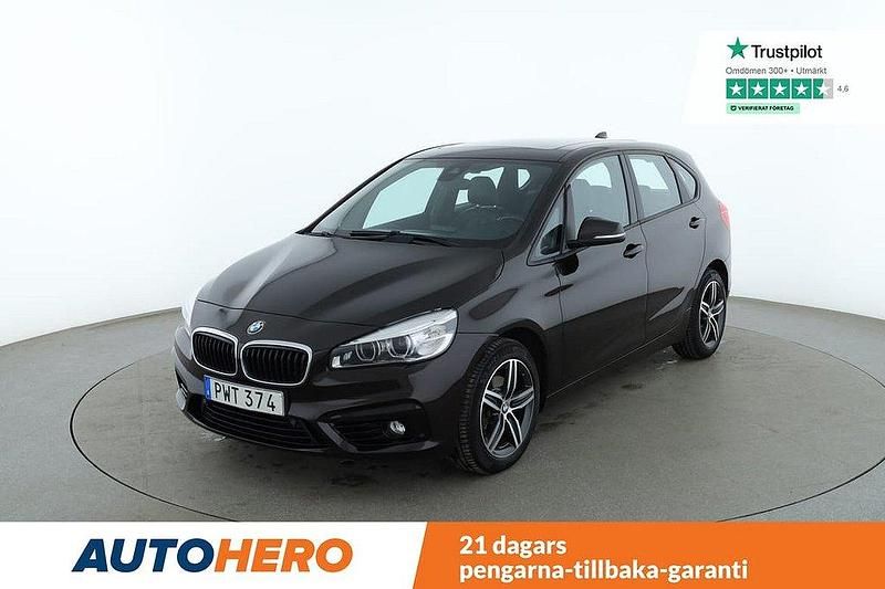 Brun Begagnad 2015 BMW 218 Active Tourer Sport Line Minibuss | 139 000 kr (Lite dyr) - Bild 1/4