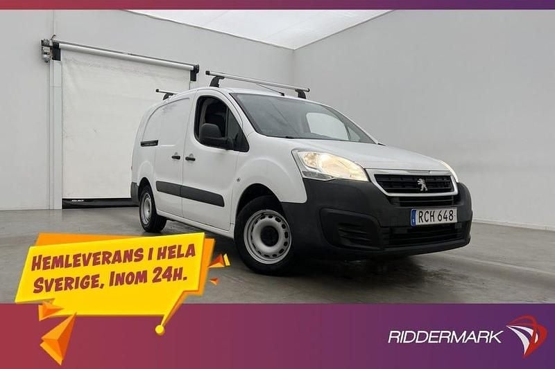 Vit Begagnad 2016 Peugeot Partner Minibuss | 99 900 kr (Lite dyr) - Bild 1/3