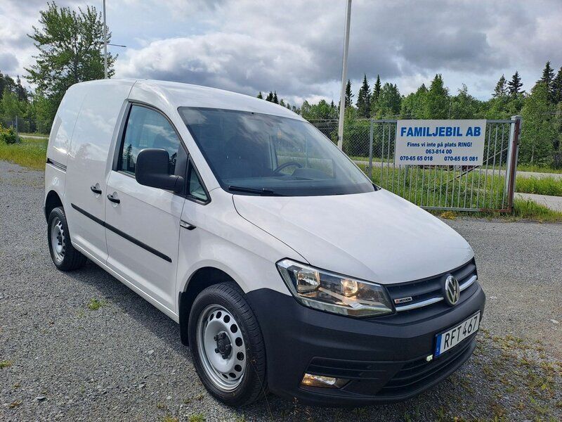 Vit Begagnad 2020 VW Caddy Minibuss | 249 000 kr (Marknadspris) - Bild 1/4