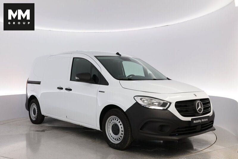 Vit (arktisk vit) Begagnad 2023 Mercedes eCitan Van | 455 000 kr (Marknadspris) - Bild 1/4