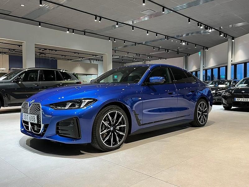 Ny BMW i4 250 kW (340 HK) 2026 Blå Sedan