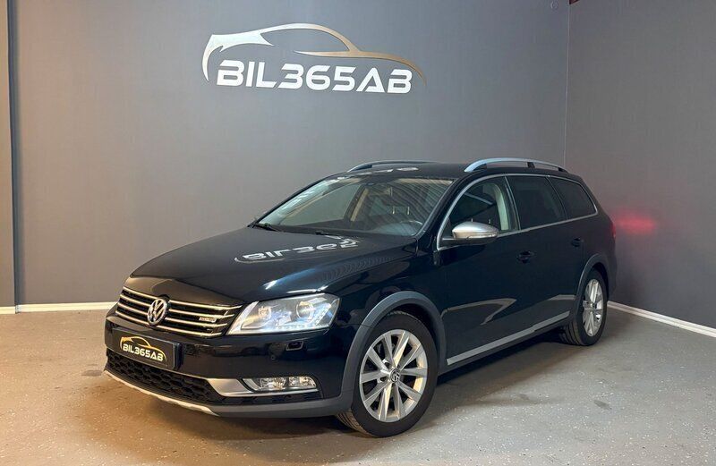 Svart Begagnad 2014 VW Passat Alltrack Kombi | 127 800 kr (Marknadspris) - Bild 1/4