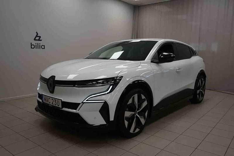 Begagnad Renault Mégane IV 2023 Vit Halvkombi