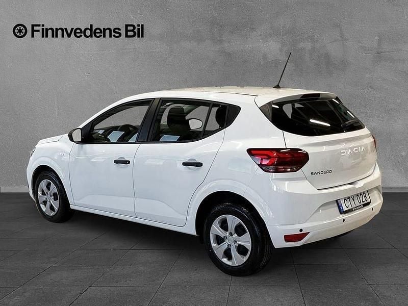 Begagnad Dacia Sandero Essentiel 91 HK (66 kW) 2023 Vit