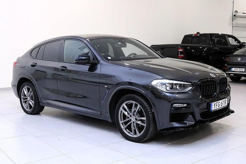 Begagnad BMW X4 M Sport 190 HK (139 kW) 2019 Grå SUV