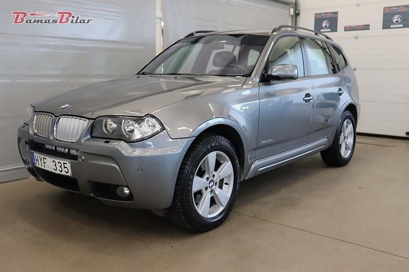 Grå Begagnad 2009 BMW X3 Comfort Edition SUV | 69 900 kr (Dyr) - Bild 1/4