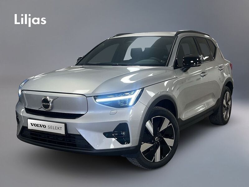 Silver Begagnad 2024 Volvo XC40 Plus SUV | 469 000 kr (Bra pris) - Bild 1/2