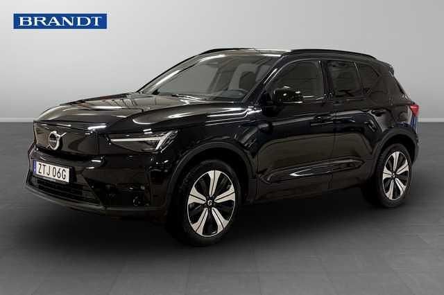 Begagnad 2023 Volvo XC40 SUV | 364 900 kr - Bild 1/3