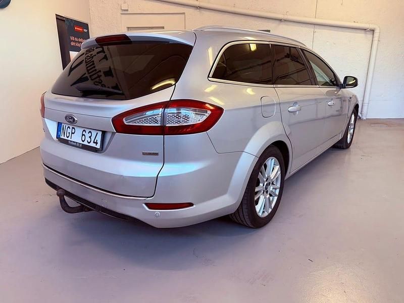 Begagnad Ford Mondeo Business Edition 116 HK (85 kW) 2013 Grå Kombi