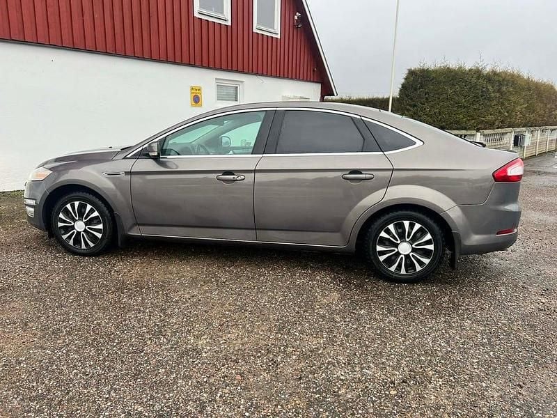 Begagnad Ford Mondeo 163 HK (119 kW) 2011