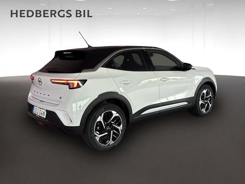 Begagnad Opel Mokka-e Ultimate 114 kW (156 HK) 2024 Vit SUV