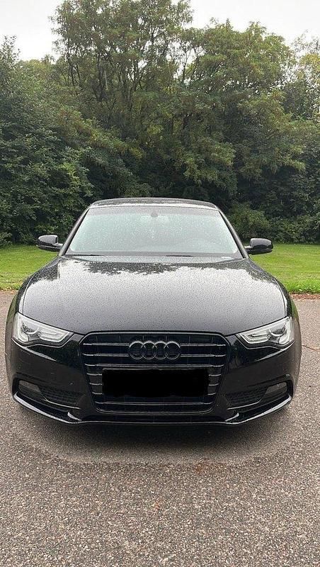 Svart Begagnad 2013 Audi A5 Sportback Comfort Halvkombi | 149 000 kr (Lite dyr) - Bild 1/4