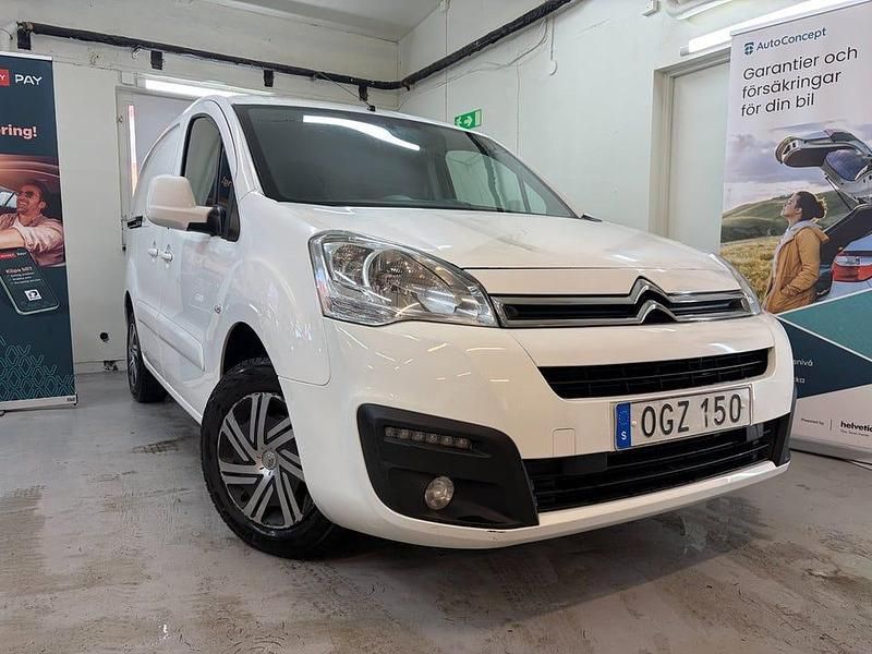 Begagnad Citroën Berlingo 99 HK (72 kW) 2016 Vit Minibuss