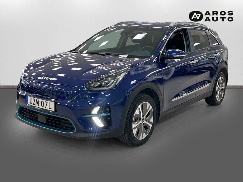 Blå Begagnad 2022 Kia e-Niro 2 SUV | 279 000 kr (Marknadspris) - Bild 1/4
