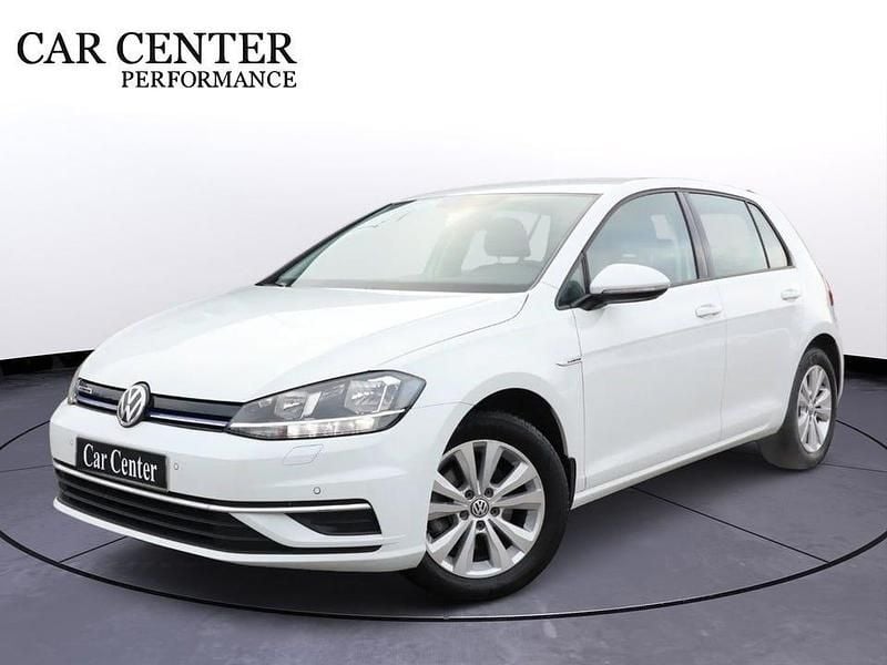 Vit Begagnad 2019 VW Golf VII Halvkombi | 164 900 kr (Marknadspris) - Bild 1/4