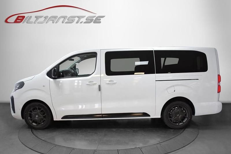 Ny Opel Zafira 180 HK (132 kW) 2025 Vit Minibuss