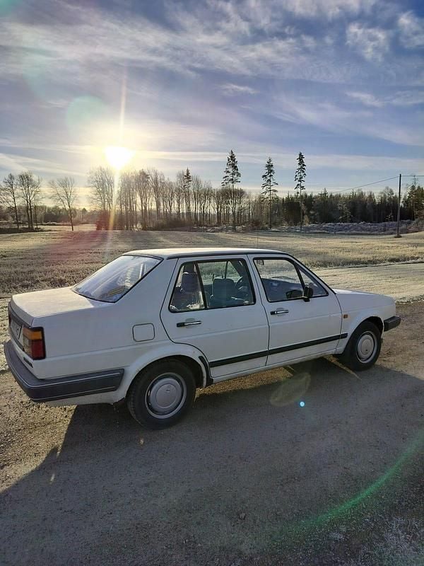 Begagnad VW Jetta 75 HK (55 kW) 1987 Sedan