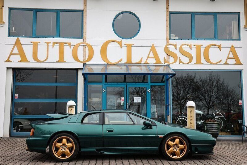 Grön Begagnad 1995 Lotus Esprit Sportkupé | 589 000 kr - Bild 1/4