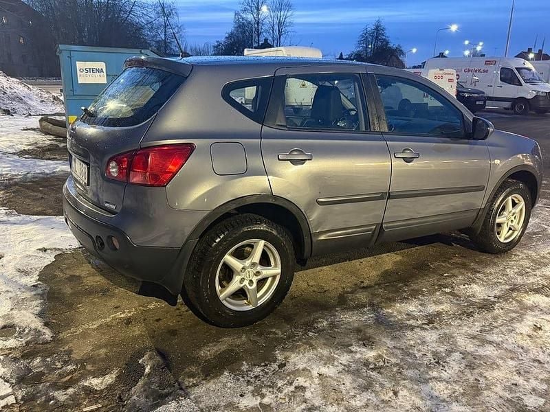 Begagnad Nissan Qashqai 141 HK (103 kW) 2009 SUV