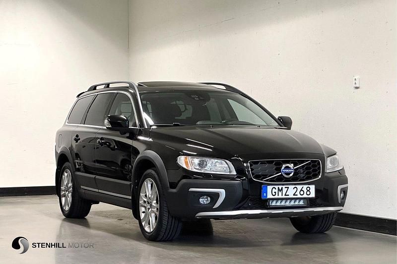 Svart (svart metallic) Begagnad 2016 Volvo XC70 Standard SUV | 184 900 kr (Bra pris) - Bild 1/4