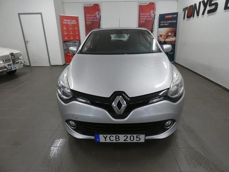 Begagnad Renault Clio IV 90 HK (66 kW) 2016 Silver