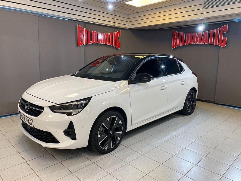 Vit Begagnad 2022 Opel Corsa-e Ultimate Halvkombi | 179 000 kr (Bra pris) - Bild 1/4