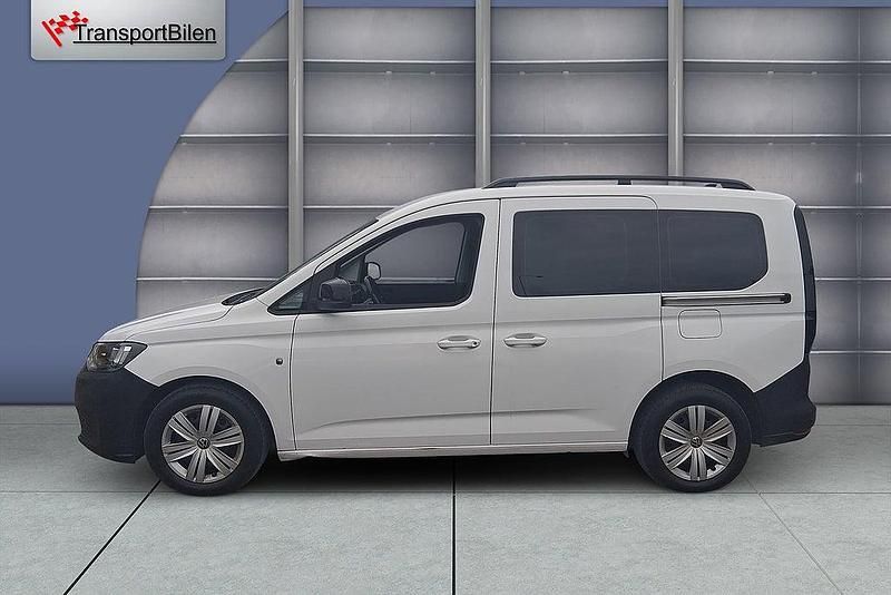 Begagnad VW Caddy Life 122 HK (89 kW) 2023 Vit Minibuss