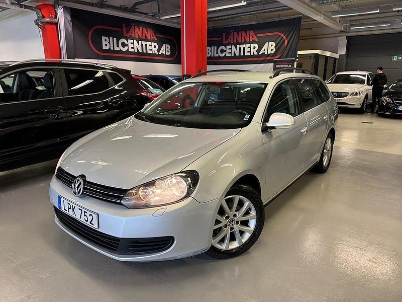 Silver Begagnad 2011 VW Golf VI Kombi | 74 900 kr (Marknadspris) - Bild 1/4