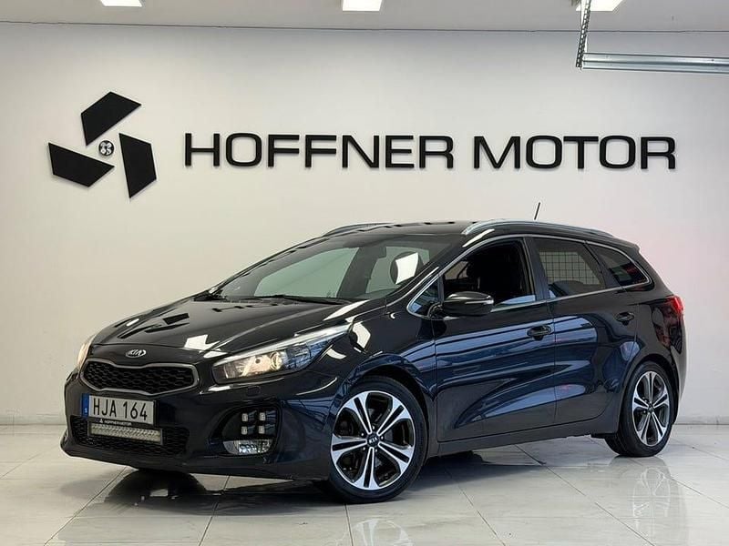 Svart Begagnad 2015 Kia Ceed Sportswagon GT-Line Kombi | 89 000 kr (Marknadspris) - Bild 1/4
