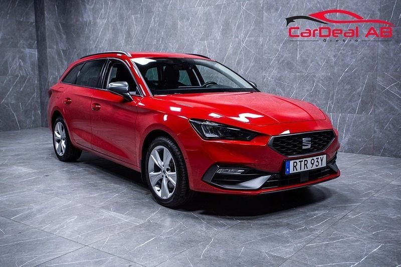 Röd Begagnad 2023 Seat Leon ST FR Kombi | 298 800 kr (Dyr) - Bild 1/4