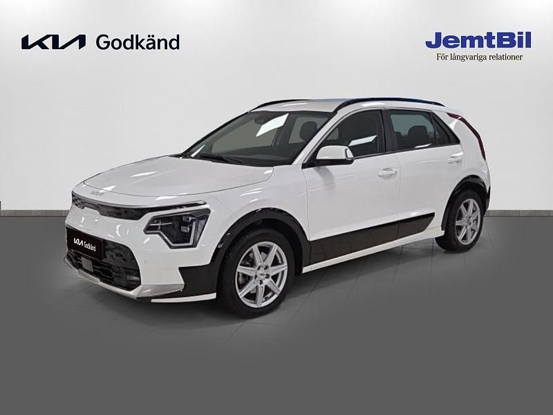 Vit Begagnad 2022 Kia e-Niro SUV | 329 000 kr (Dyr) - Bild 1/4